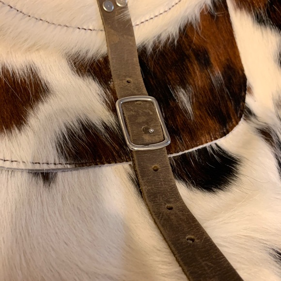 Cowhide backpack - Picture 3 of 8